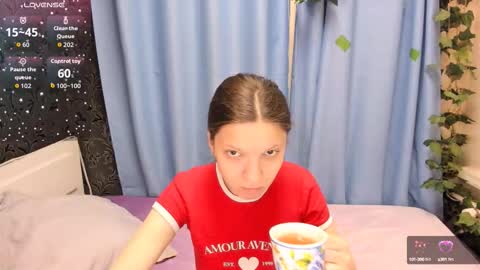 Snapshot of melanie_grant chatting on September 27, 10:57 am Melanie online show from September 27, 10:57 am