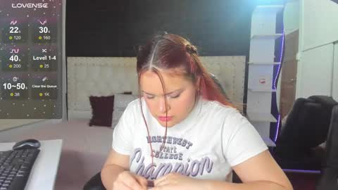 Melanie  online show from March 10, 4:07 am