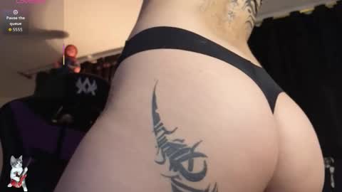 Mel online show from November 13, 3:53 am