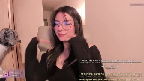 Snapshot of melanie_owo chatting on September 29, 1:54 pm Melanie online show from September 29, 1:54 pm
