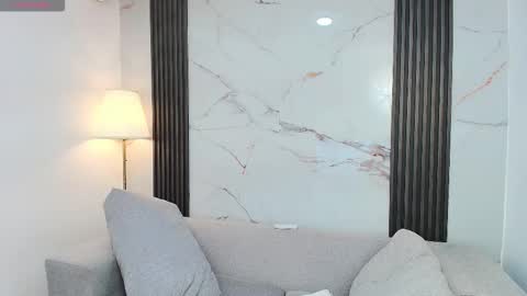 Melanie online show from November 8, 12:19 pm