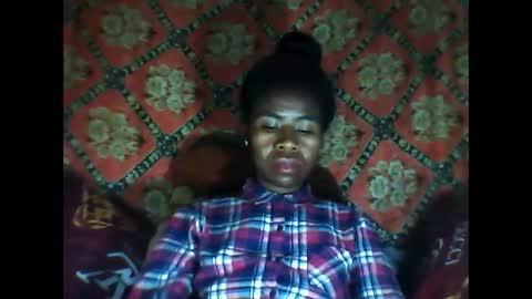 Snapshot of melanih chatting on October 8, 7:14 am melanih online show from October 8, 7:14 am