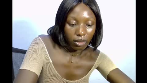 Snapshot of melanine_floral chatting on February 27, 8:56 am Praiz online show from February 27, 8:56 am