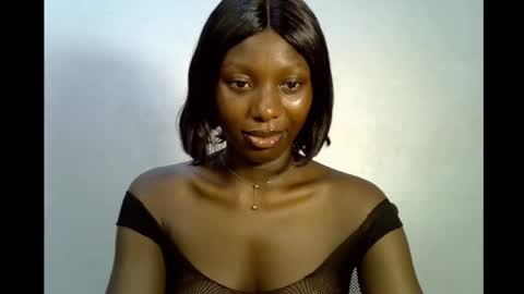 Snapshot of melanine_floral chatting on March 1, 7:15 pm Praiz online show from March 1, 7:15 pm