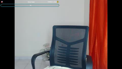 melaningoddess30 online show from February 14, 2:58 am