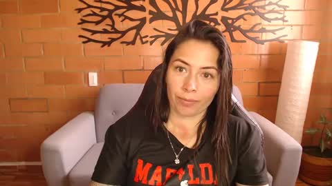 Snapshot of melanny_69 chatting on October 11, 12:10 pm Melanny online show from October 11, 12:10 pm