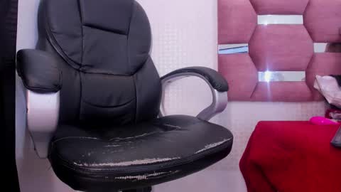 Snapshot of melannycollins__ chatting on September 29, 3:55 pm Melanny online show from September 29, 3:55 pm