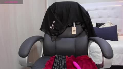 Snapshot of melany__rosse chatting on October 16, 2:06 pm Melany online show from October 16, 2:06 pm