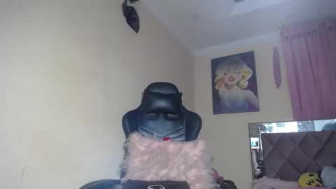 melany online show from November 5, 12:45 am