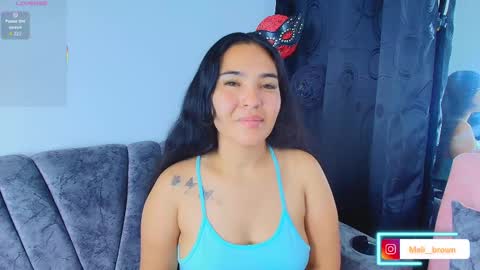    Independent model online show from October 1, 3:16 am