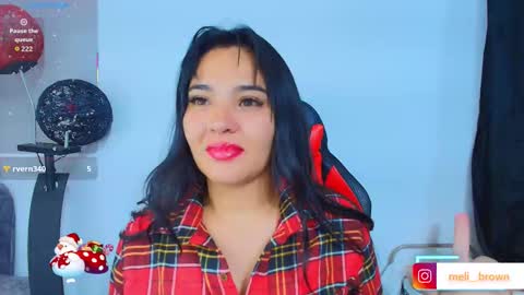    Independent model online show from February 16, 3:59 am