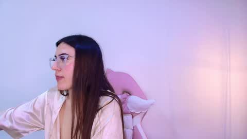 Snapshot of meli_candy6 chatting on October 16, 1:55 pm M E L I S S A online show from October 16, 1:55 pm