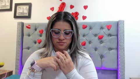 Melinda online show from February 25, 5:40 pm