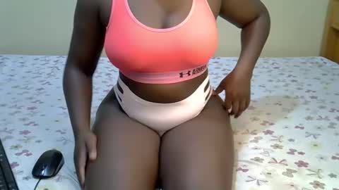 melisahh online show from December 2, 8:45 am