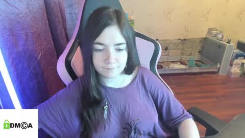 melisanilson online show from April 14, 9:40 pm