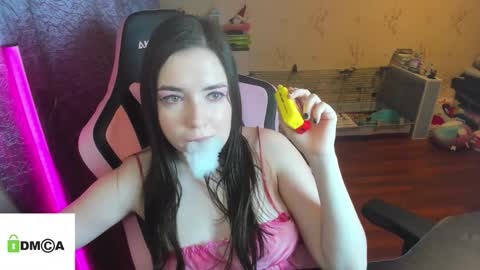 melisanilson online show from February 15, 12:24 am