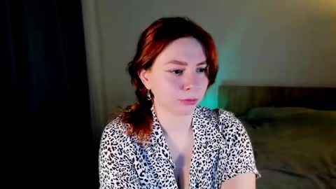 Melissa online show from November 27, 9:44 pm