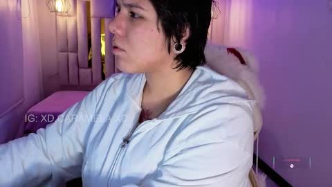 Lissa  online show from December 3, 11:33 am