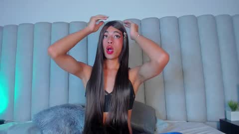 Melissa  online show from February 25, 8:58 am