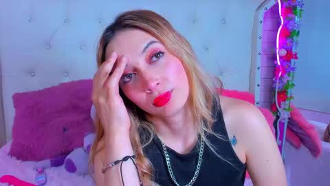 Snapshot of melissa_walker_ chatting on February 27, 11:26 pm Meli online show from February 27, 11:26 pm