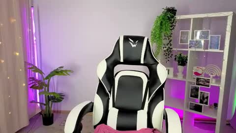 melissagray_ online show from November 10, 11:02 am