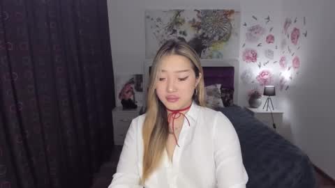 Melissa online show from December 2, 2:47 pm