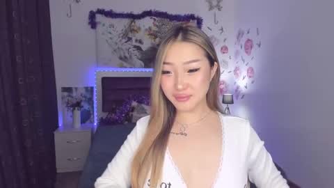 Melissa online show from December 22, 5:21 pm