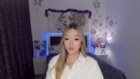 Melissa online show from January 18, 3:27 pm