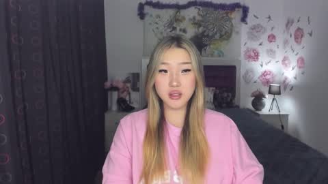 Melissa online show from December 5, 8:16 am