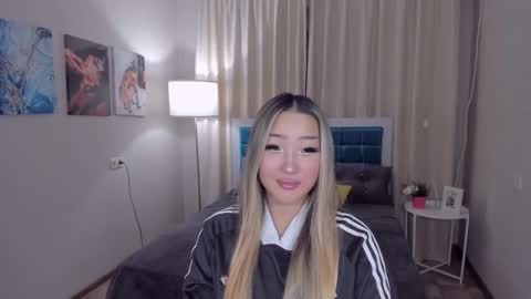 Melissa online show from February 7, 7:06 pm