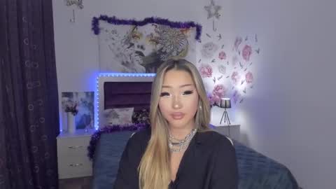 Melissa online show from January 25, 3:30 pm