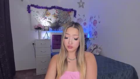 Melissa online show from February 9, 3:34 pm