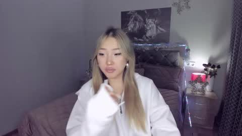 Melissa online show from January 4, 2:25 pm