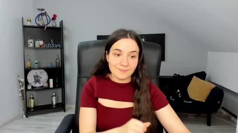 Snapshot of melissawiliam chatting on September 18, 11:14 am melissawiliam online show from September 18, 11:14 am