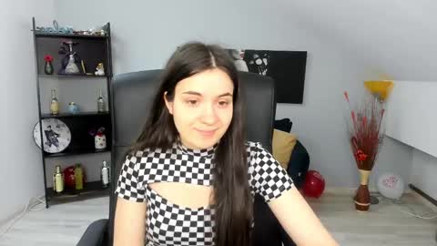 Snapshot of melissawiliam chatting on February 25, 11:43 am melissawiliam online show from February 25, 11:43 am