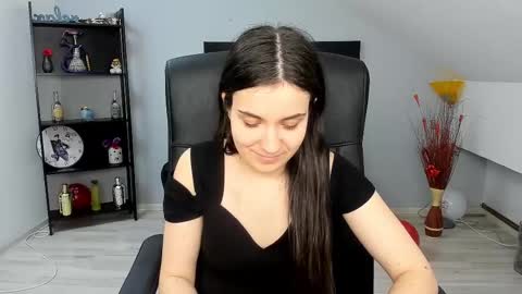 Snapshot of melissawiliam chatting on February 27, 6:09 pm melissawiliam online show from February 27, 6:09 pm