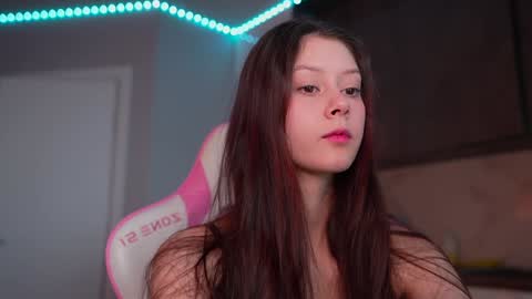 NEXT STREAM  in 7  3gmt---  online show from October 23, 4:25 am