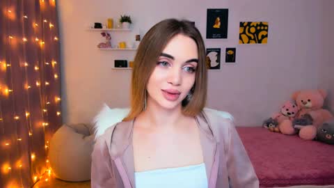 Tessa online show from December 25, 11:31 pm