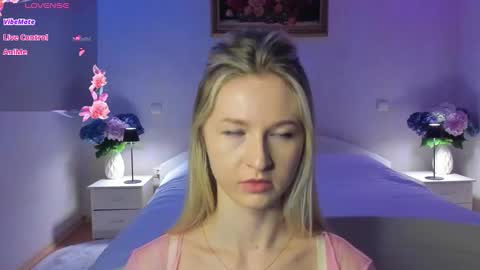 Mellina online show from March 24, 8:59 pm