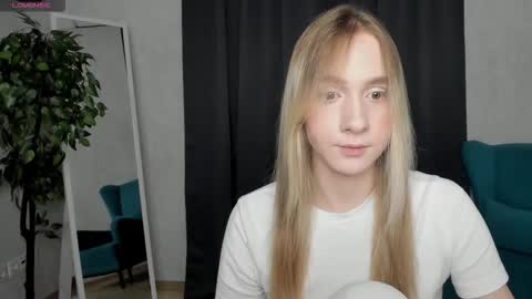 mellisadream online show from October 9, 2:28 am