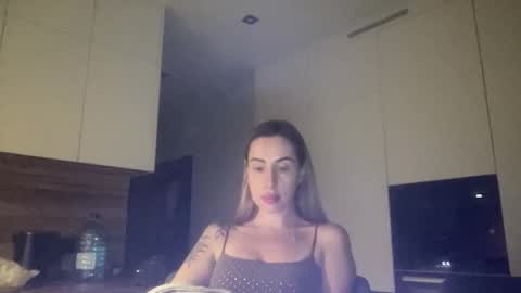 Snapshot of melodie_sweet chatting on September 19, 4:33 pm Melodie online show from September 19, 4:33 pm