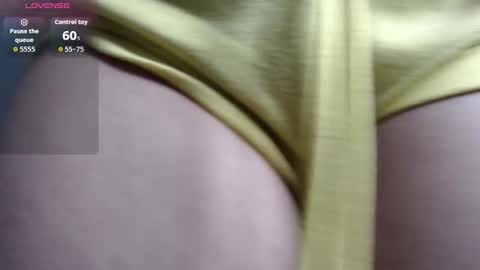Snapshot of melody_bleir chatting on September 14, 9:38 pm Melody online show from September 14, 9:38 pm
