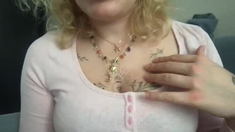 MelodySquirt online show from October 9, 11:37 am