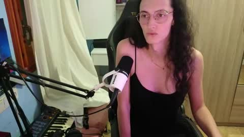 Megumi  Aina online show from May 12, 8:51 pm