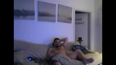 Dennis2Menace online show from April 2, 1:13 am