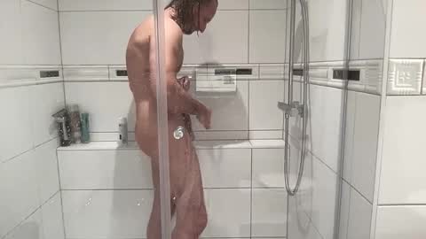 Snapshot of mensfantasy_bwc chatting on October 18, 6:56 pm Hannes online show from October 18, 6:56 pm