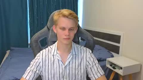 Mickey online show from October 18, 8:51 am