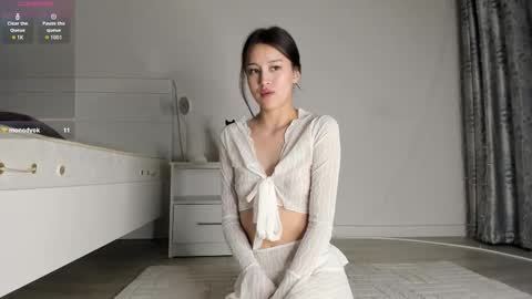 Mikasa online show from November 8, 7:06 pm