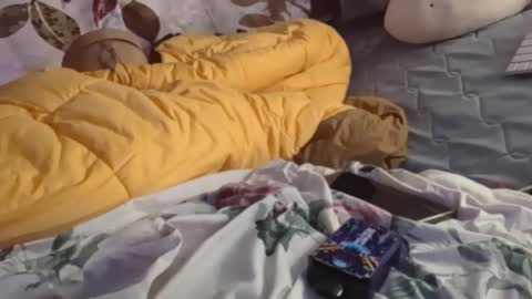 gurlnips online show from February 13, 12:21 pm