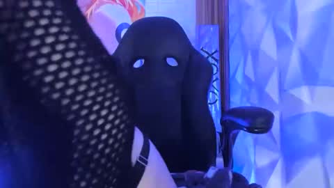 meribeth303av online show from March 28, 11:50 pm